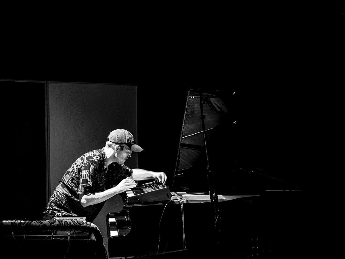 From Belgium to Japan: Tatsuya Yoshida & Casimir Liberski's
